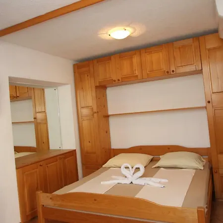 Appartments Mali Raj